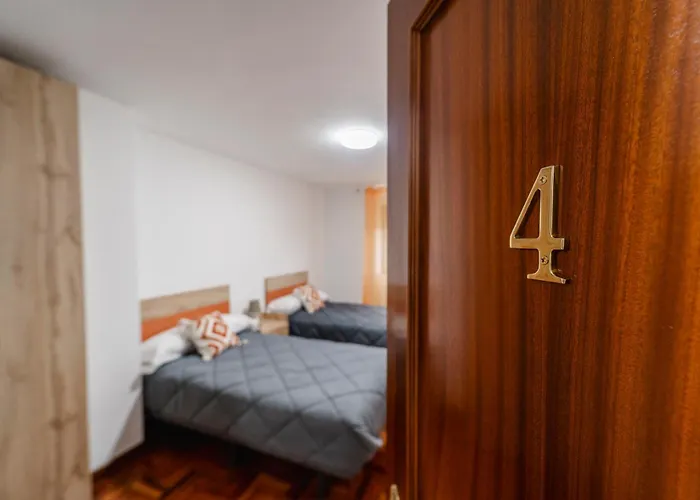 La Ruta De Carlos V - Vut * Sotopalacios