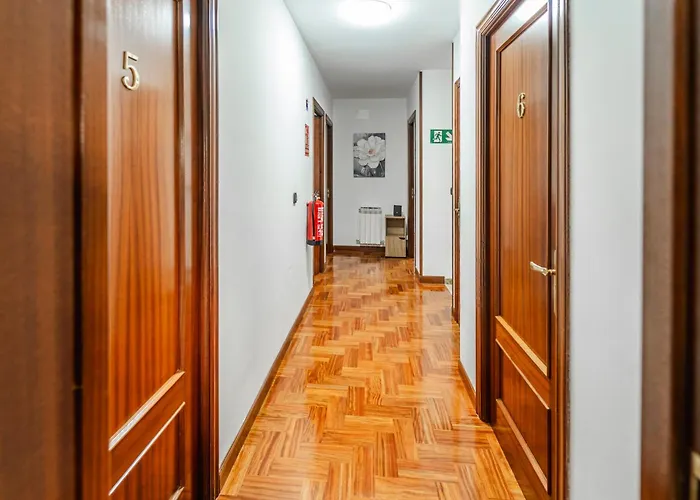 La Ruta De Carlos V - Vut Casa de Campo