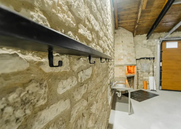 La Ruta De Carlos V - Vut Casa de Campo